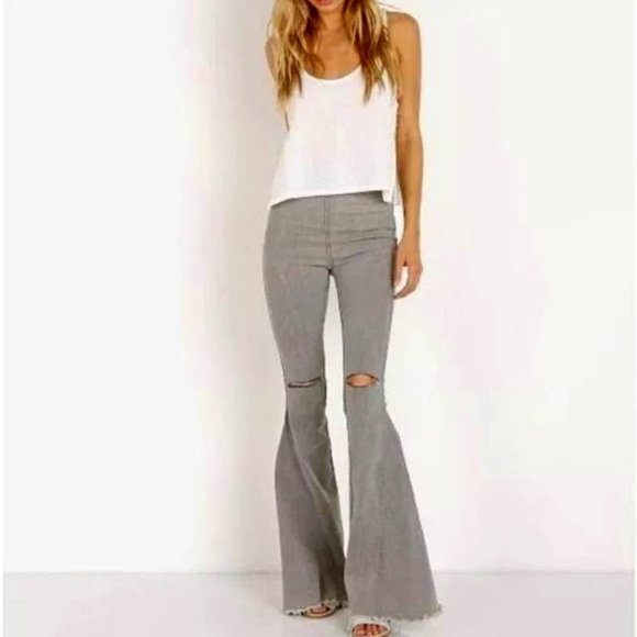 Show Me Your MuMu Bell Bottom Denim - Picture 1 of 4